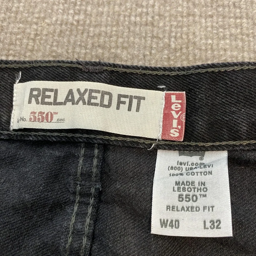 Levis Jeans Faded Black Relaxed Vintage 550 Mens 40x32 Tapered Denim 90s